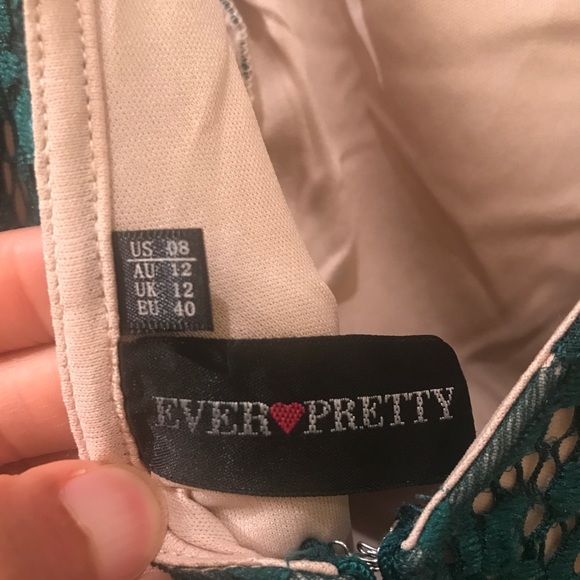 Green Lace Fishtail Dress - Picture 5 of 5